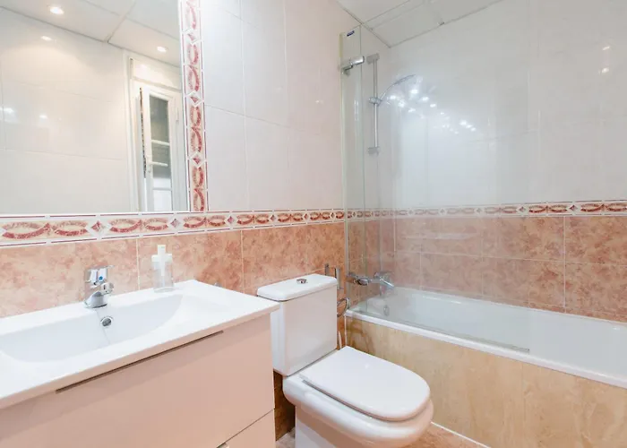 El Patio De Canovas * كاديز